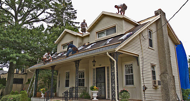  De Pere, WI Roofing Contractor Pros